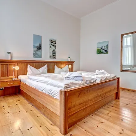 Ahlbeck - Warnemuende *